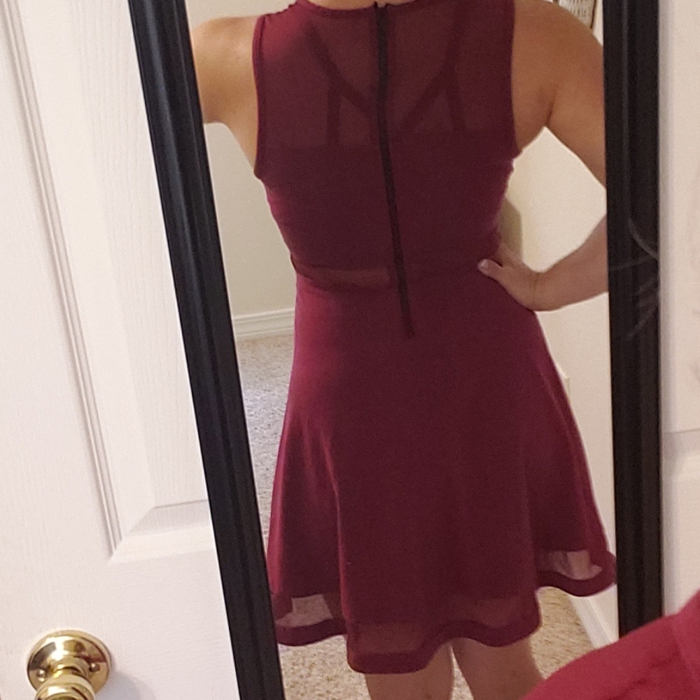 Dress - Picture 3 of 5
